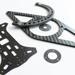 Karbon Fiber Plaka T:1.5mm CNC Kesimli - 